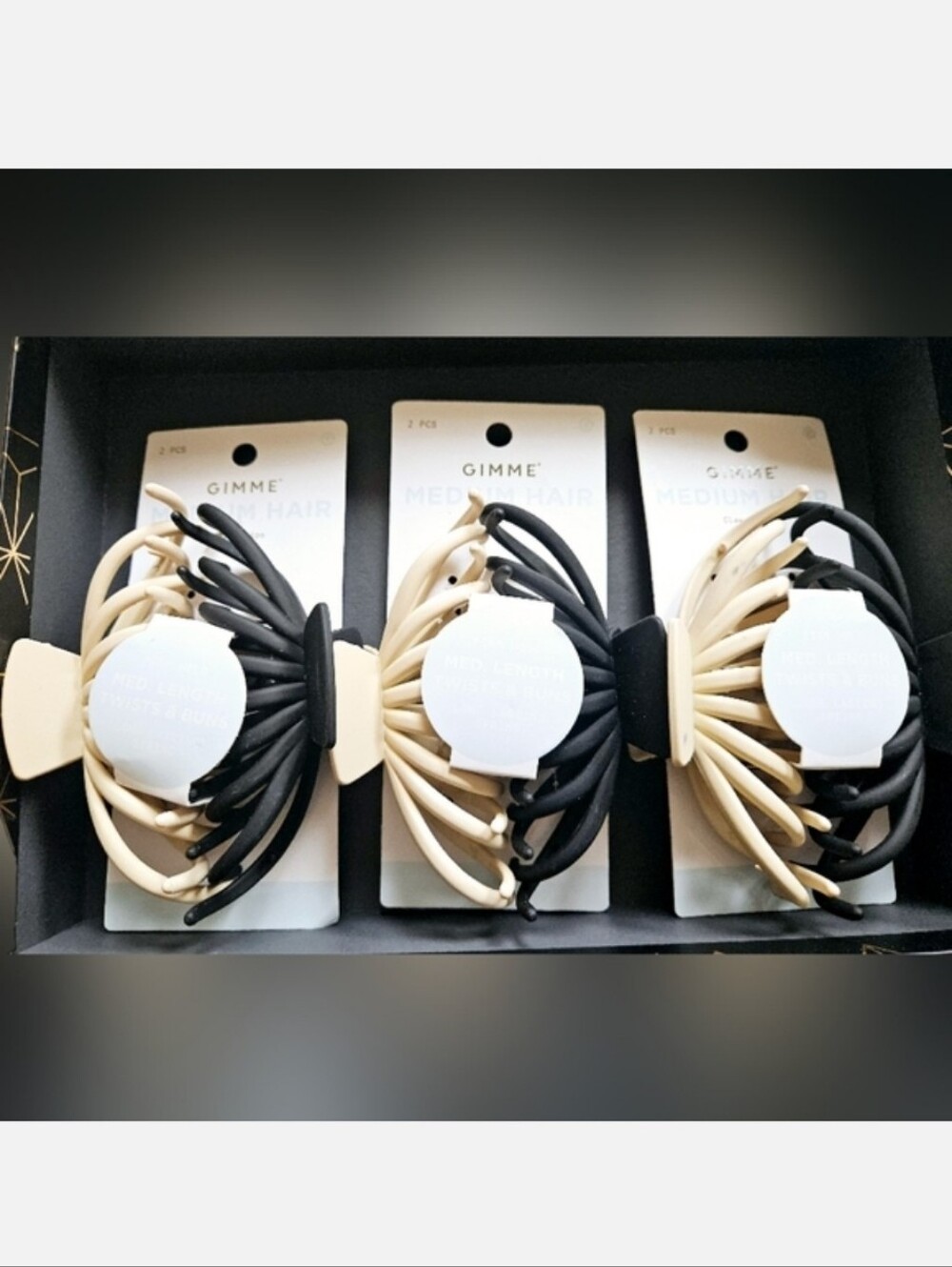 NWT 》3 SETS/6 CLAWS《 GIMME MEDIUM LENGTH TWISTS & BUNS HAIR CLIPS BLACK & IVORY!